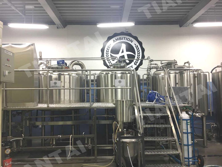 <b>Pressured Mash Tun</b>
